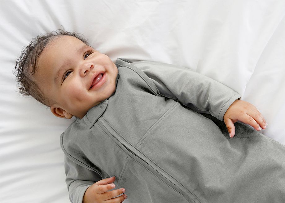 What is the Difference Between a Sleep Sack vs. Swaddle? Monica