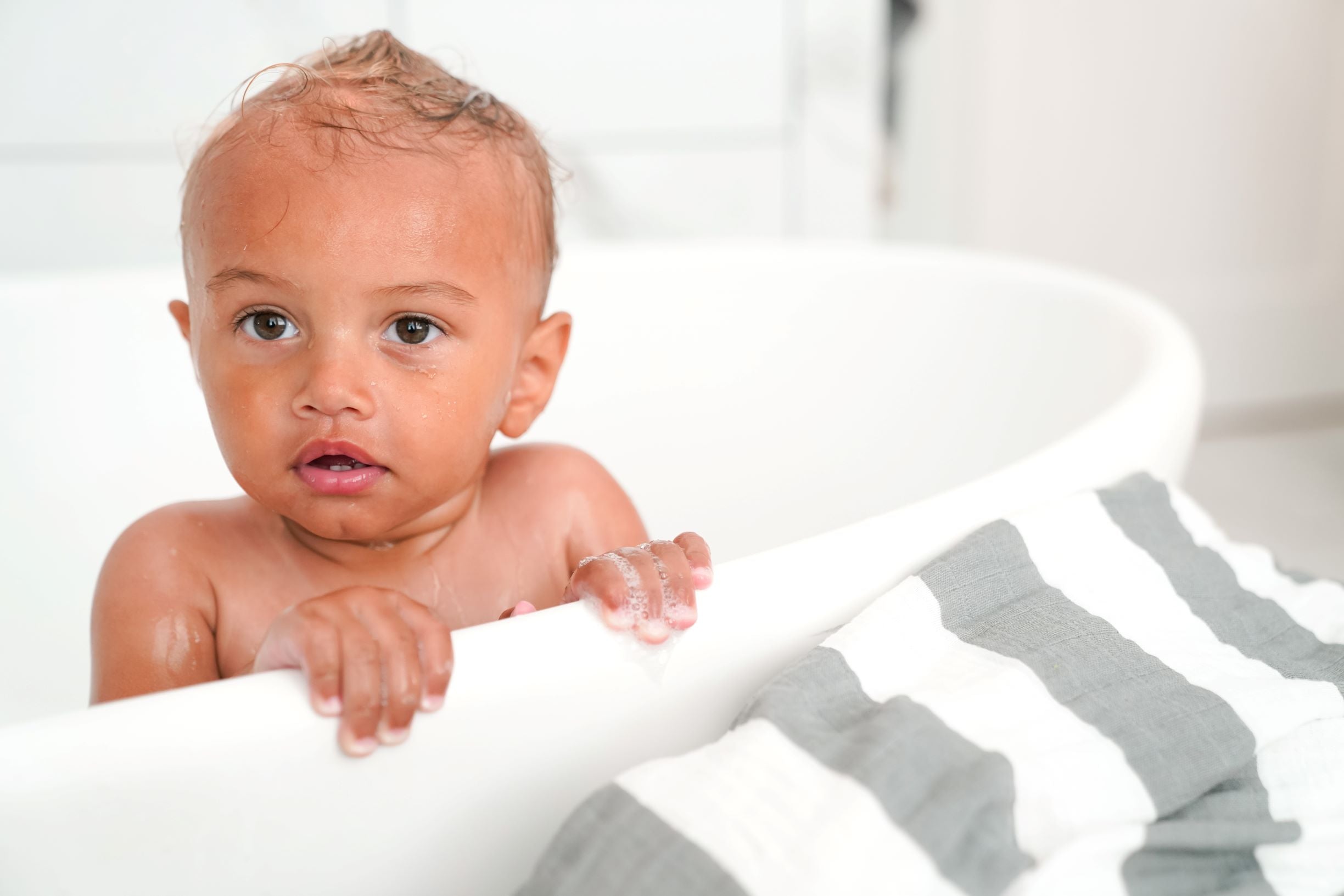 Best Baby Bath Toys (and how to avoid mold)