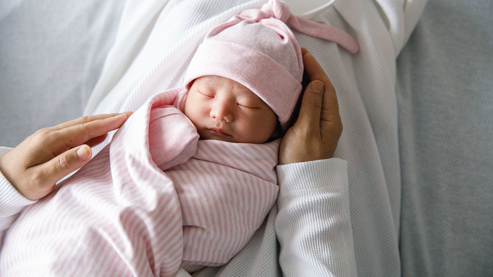 How to Congratulate a Coworker on a New Baby