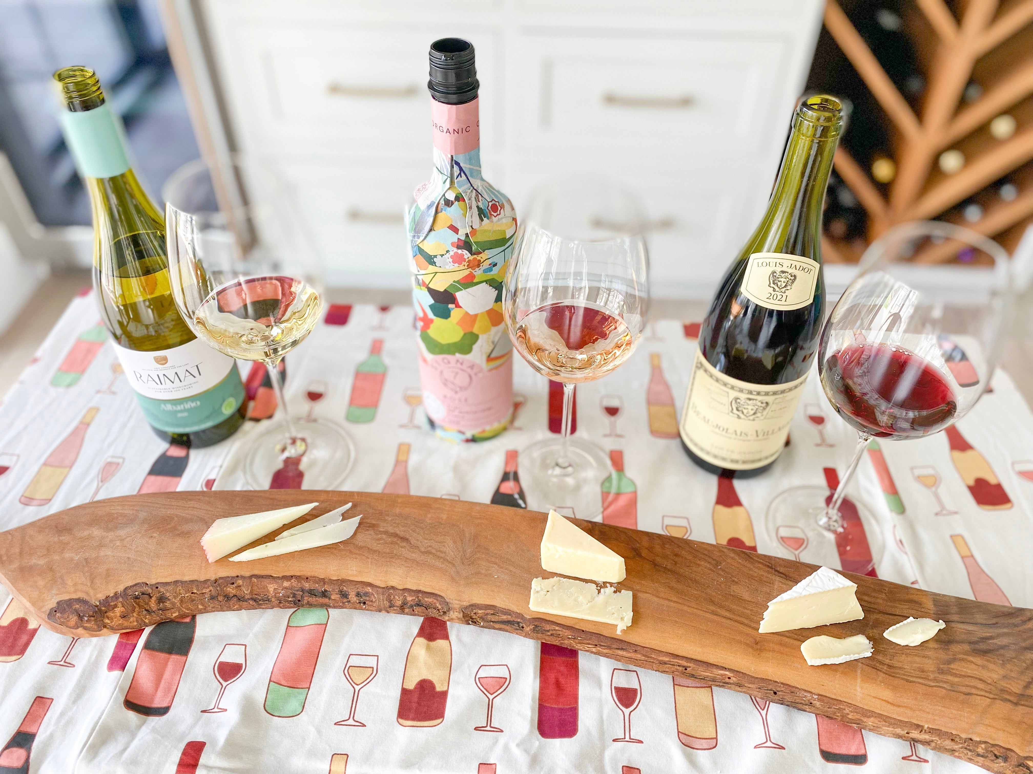 A Sommelier's Top 3 Wine + Cheese Pairings for Summer 🍷